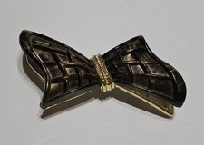 Vintage Plastic Bow Hair Clip Made In Taiwan