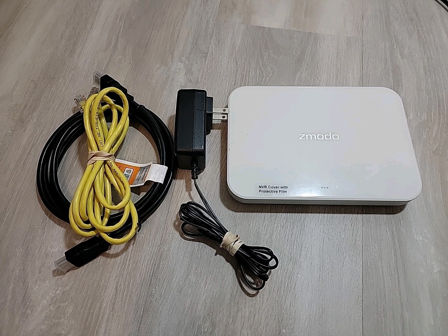 Zmodo 8-Channel WiFi Network Video Recorder ZP-NL18 ZM-SS7008D8 500GB