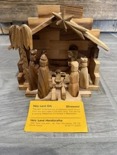 Bethlehem Hand Carved Olive Wood Nativity Scene Creche 11 attached figures