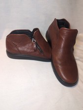 Ecco Womens Soft 9 Brown Leather Side Zip Ank...