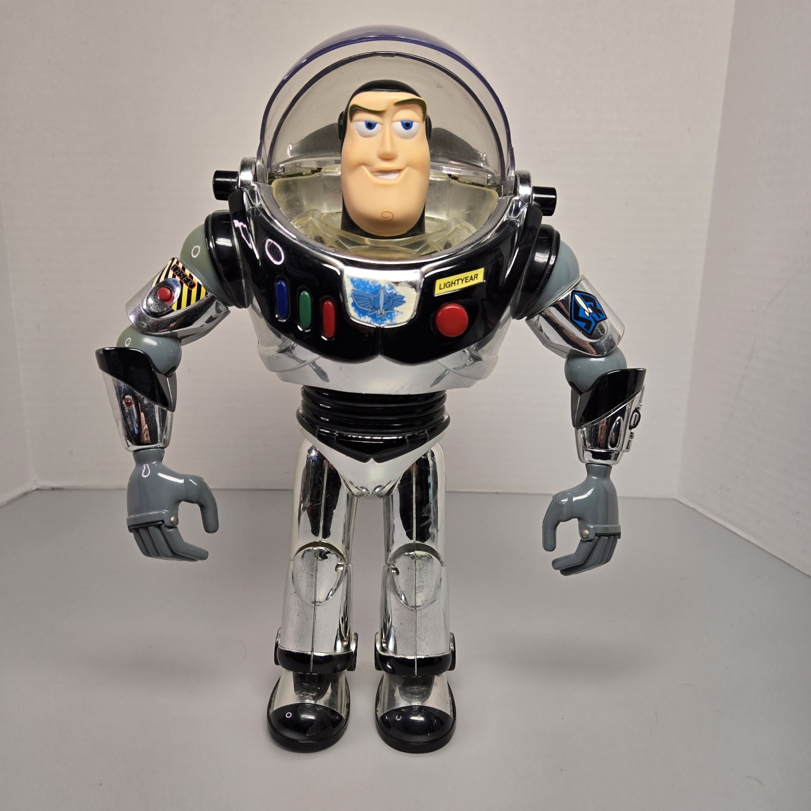 For Parts - Broken Wings - Thinkway Chrome Buzz Lightyear Disney 12” 1995