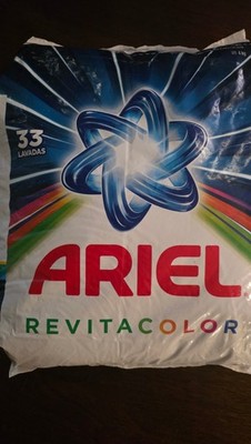 Ariel Revitacolor Laundry Detergent Powder, 33 Loads, Heavy Duty Cleaning,  4kg