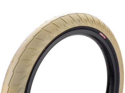 CINEMA Williams Tyre 20 x 2.5 Cream/Black Wall