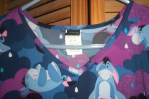 NWOT WOMAN'S DISNEY BRAND SHORT SLEEVE EYORE SCRUB TOP SHIRT SIZE XL - Picture 2 of 2