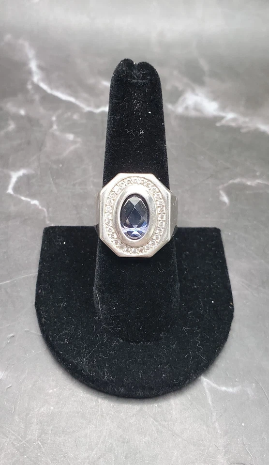 Созданный в лаборатории танзанит с кубическим цирконием серебро 925 пробы джентльменское кольцо - Изображение 2 из 4