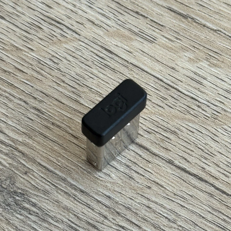 Logi (Logitech) Wireless Keyboard MK470 With USB Dongle & Mouse QWERTY/Chinese - Image 2 of 4