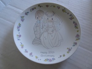 Precious Moments Plate - 1988 “Happy 25th Anniversary" - Plate by Sam Butcher 
