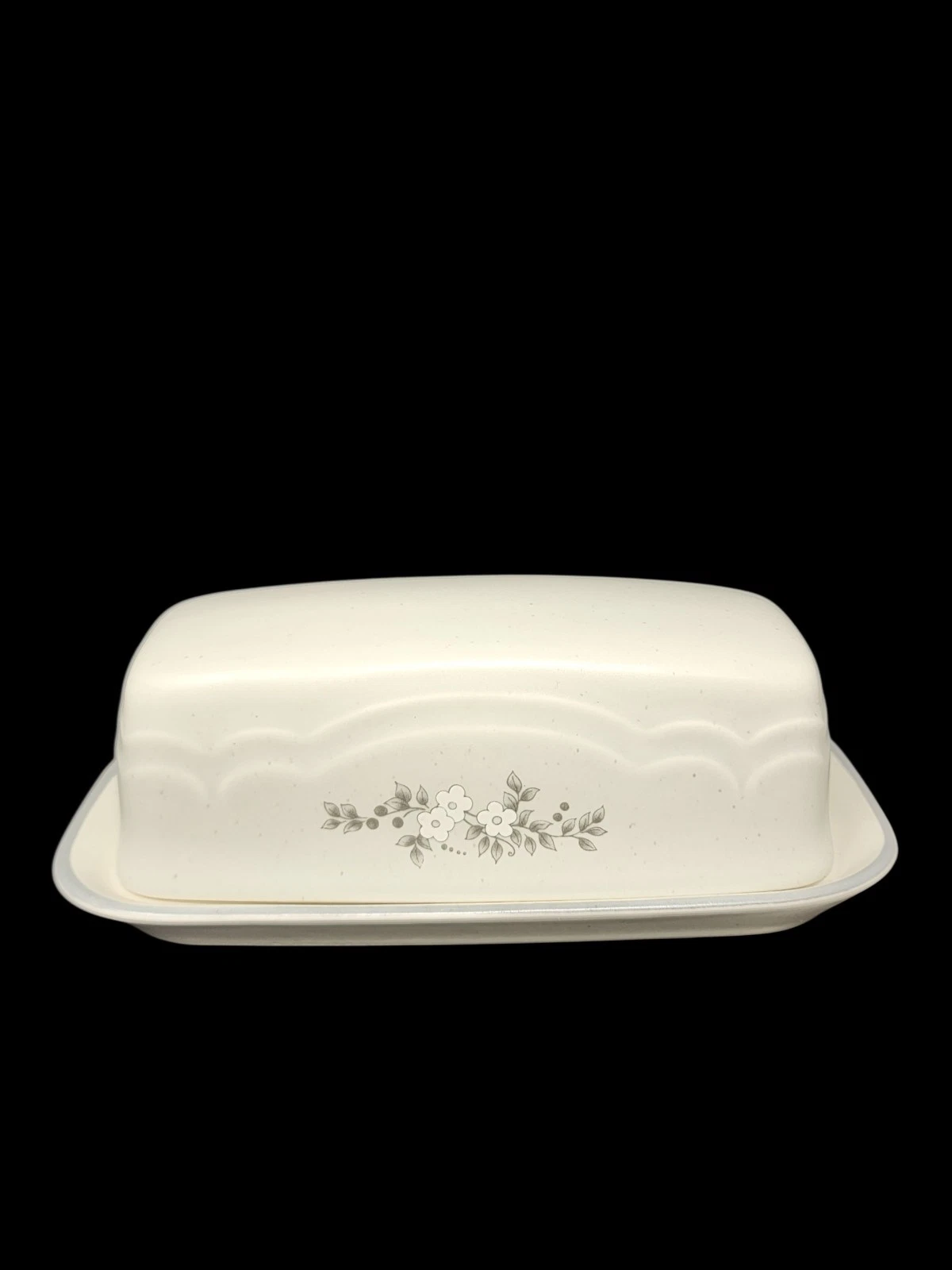 Vintage Pfaltzgraff Heirloom Stoneware Butter Dish With Cover Lid