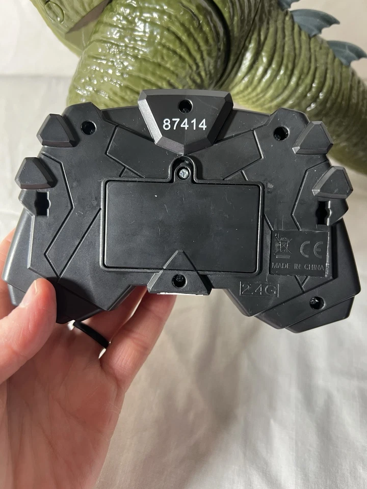 Adventure Force Caldera Radio Controlled Fiery T-Rex 20” Long Blows Smoke C3 - Image 3 of 4