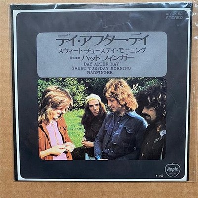 BADFINGER DAY AFTER DAY 7'' 1973 with sweet tuesday morning - nice copy JAPANESE
