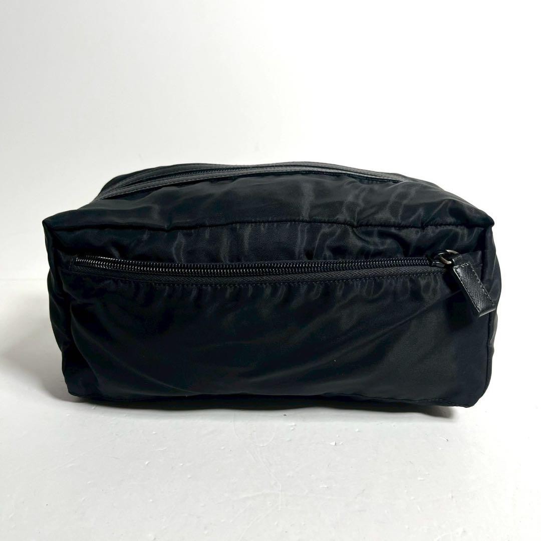 Recent model extremely beautiful PRADA clutch bag… - image 3