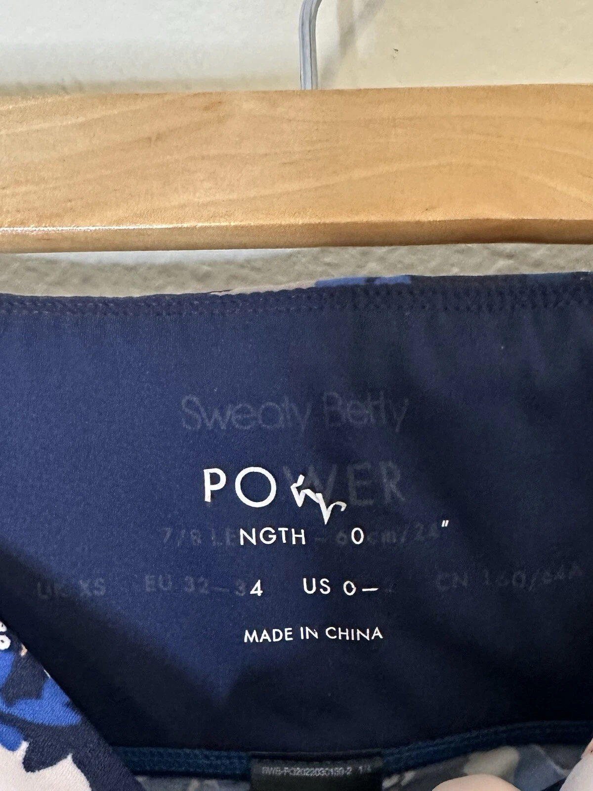 sweaty-betty power pocket 7/8 workout floral print leggings