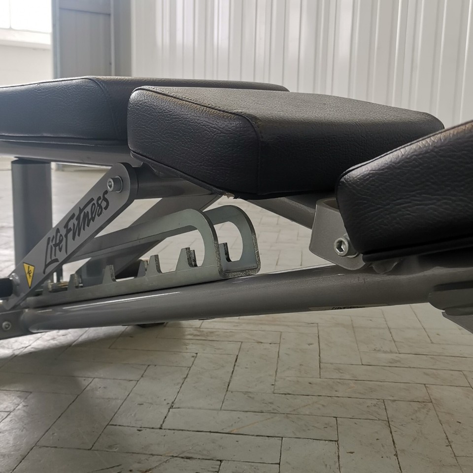 Used Commercial Gym Equipment Life Fitness Heavy Duty Weight Bench