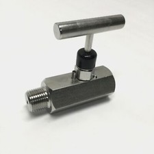 Noshok 504-MFS 316 Stainless Steel Needle Valve, 1/2" NPT Male x Female, 6000psi