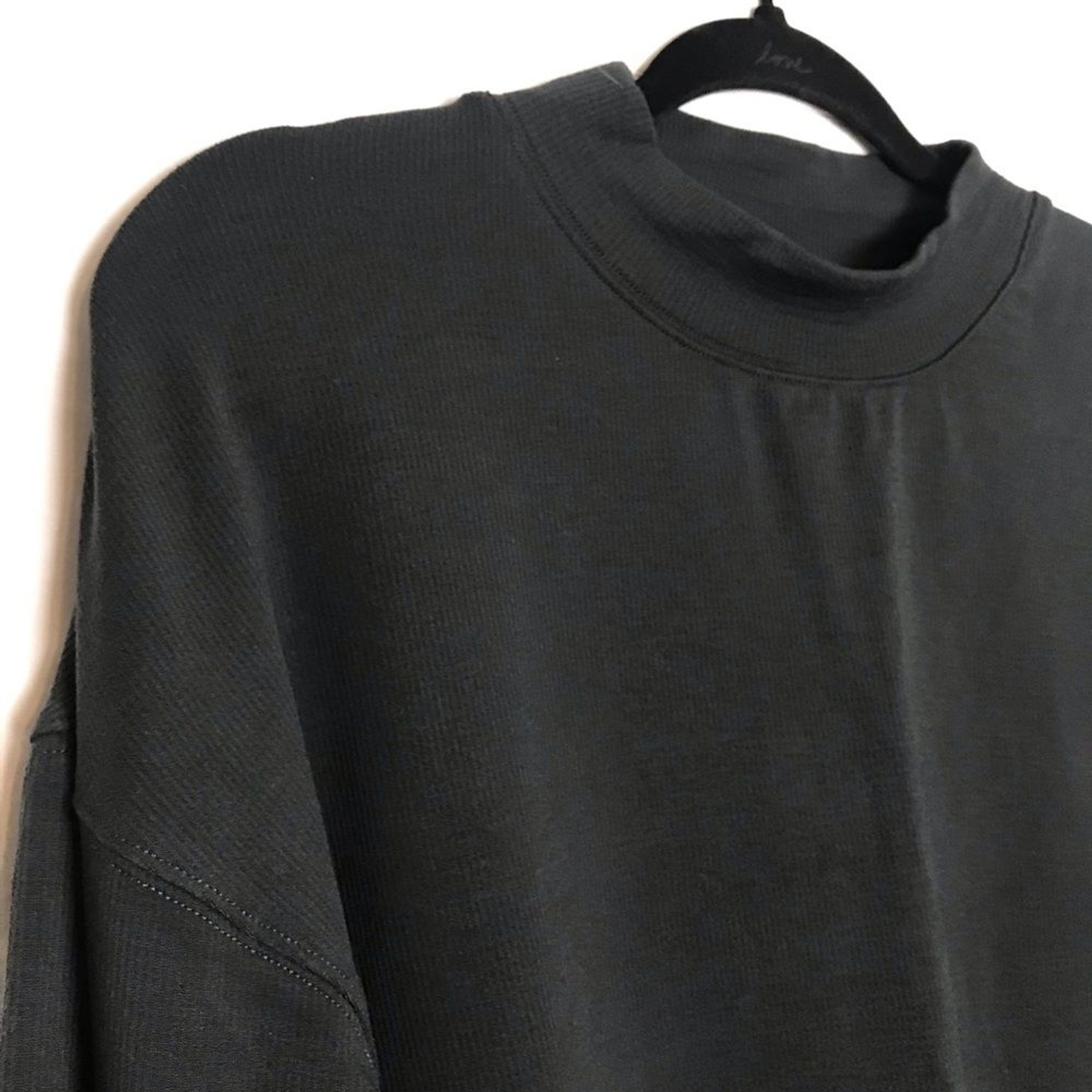 Fabletics Athletic Mock Neck Pullover Sweatshirt … - image 5