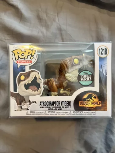 Funko Pop! Jurassic World Atrociraptor Tiger Specialty Series 1218 (pop Protect)