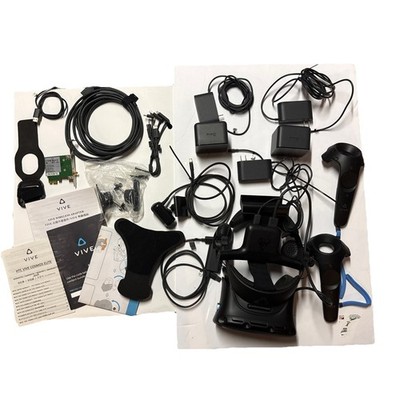HTC VIVE Cosmos Elite VR Full Kit Wireless Adapter 2 Base Stations 2 Controllers