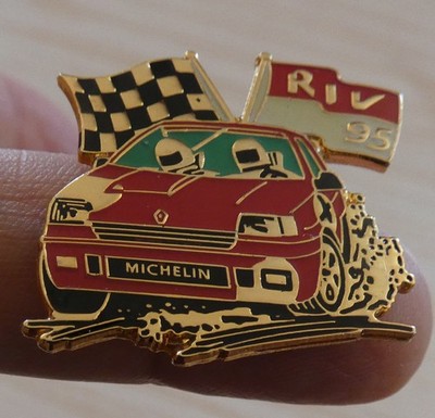 SELTENE SCHÖNE PINS AUTO RENAULT CLIO 16S RALLYE MICHELIN RIV 95 ARTHUR CROSS