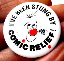 BBC COMIC RELIEF RED NOSE DAY genuine vintage 1991 BEEN STUNG PIN BADGE