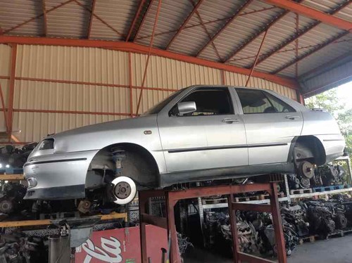 LEVE VITRE AVANT GAUCHE / 154222 POUR SEAT TOLEDO 1L 1.9 TDI - Photo 4/4