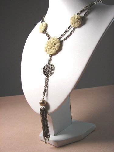 NEW LUCKY BRAND YELLOW FLOWER TASSEL VINTAGE FASHION GOLD TONE NECKLACE
