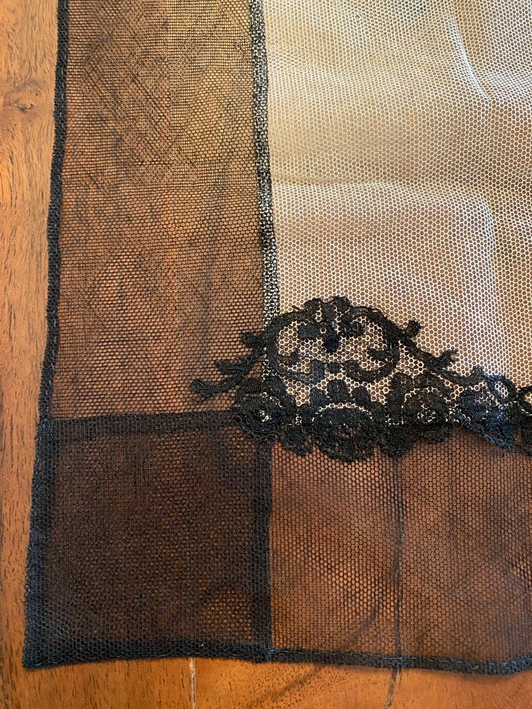 French on sale lace handkerchiefs