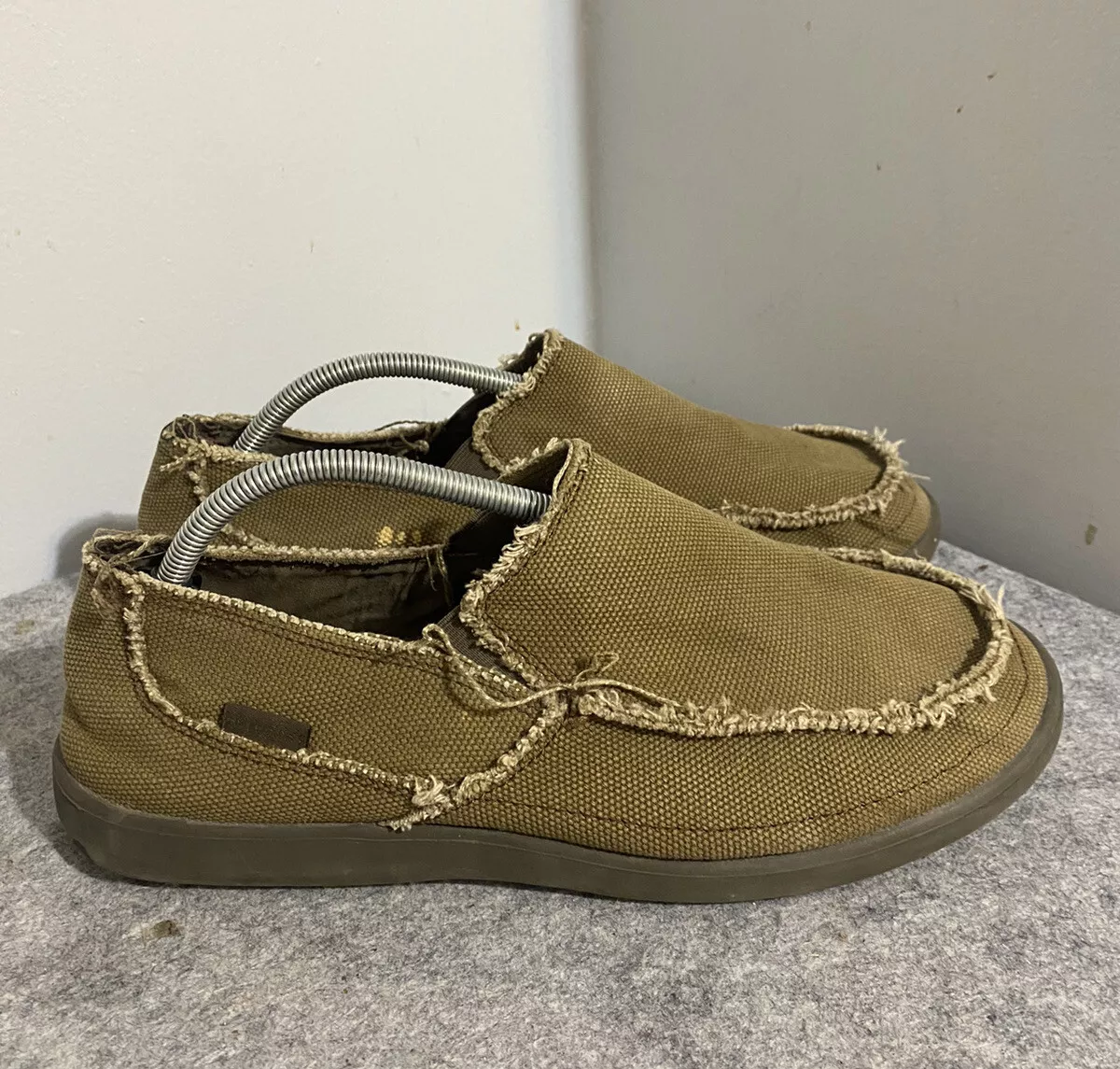 Crocs Men s Size 11 Santa Cruz Canvas Slip on Loafers Shoes Khaki Tan