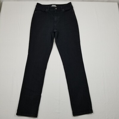L.L. Bean Jeans Womens Size 10MT Black Classic Fit Pockets Soild.