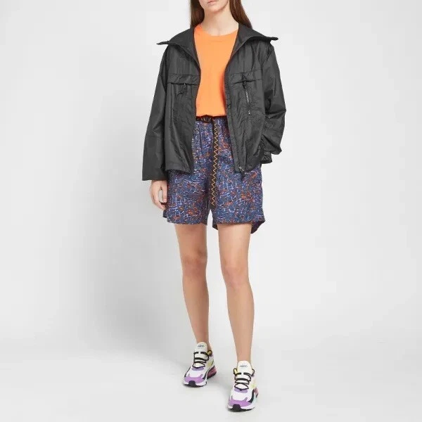 Nike Women’s ACG Hooded Jacket (Black) - XS - New ~ CD7640 010 - Image 3 of 4