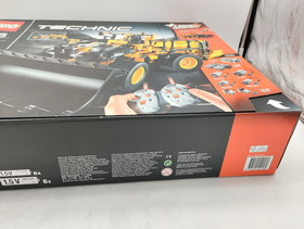 LEGO 42030 Volvo L350F Wheel Loader Good Sealed New MISB Technic Technology Original Packaging
