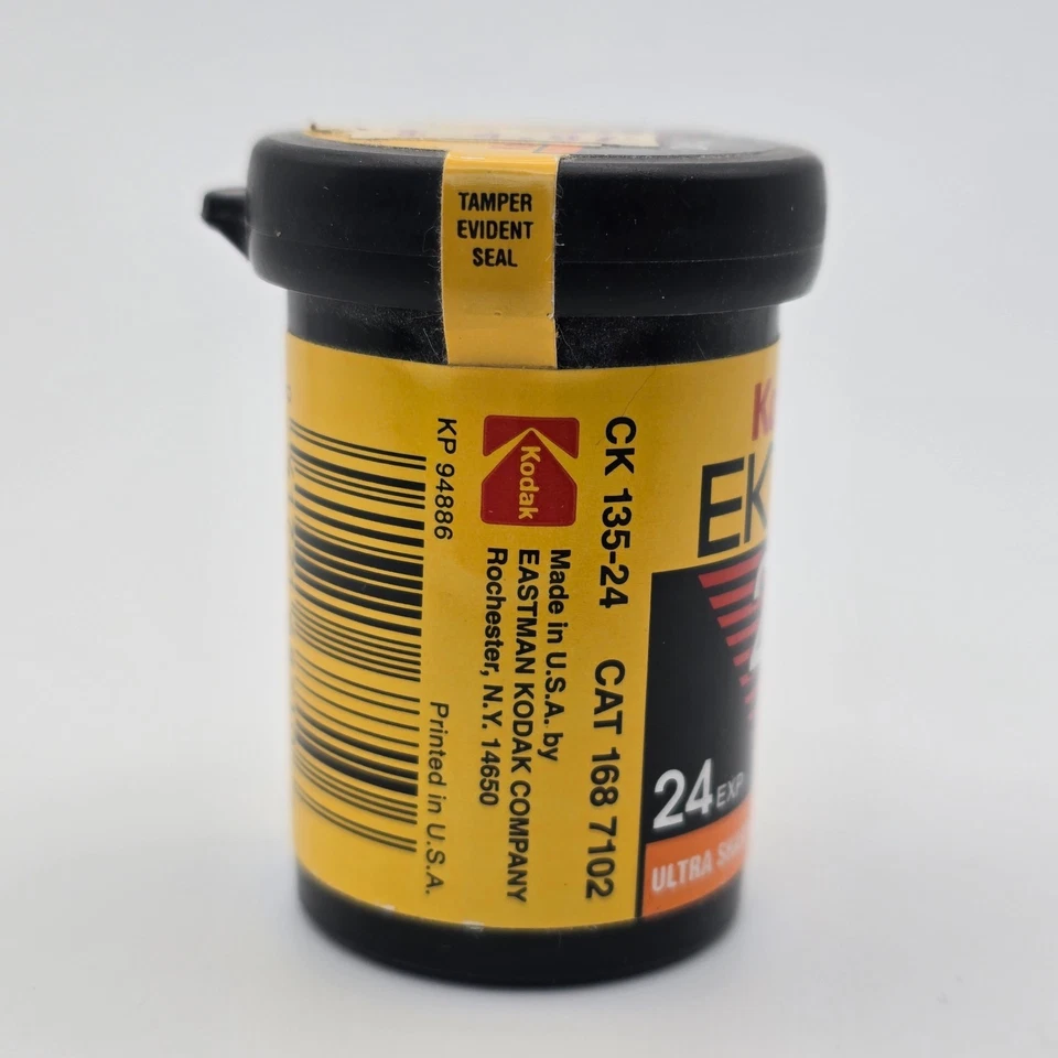 Kodak EKTAR 25 - 35mm Color Print Film - Expired 1995 - 1 Roll, 24 EXP - Image 3 of 4