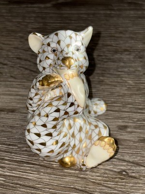HEREND Guild Bear 24K Gold Fishnet Figurine