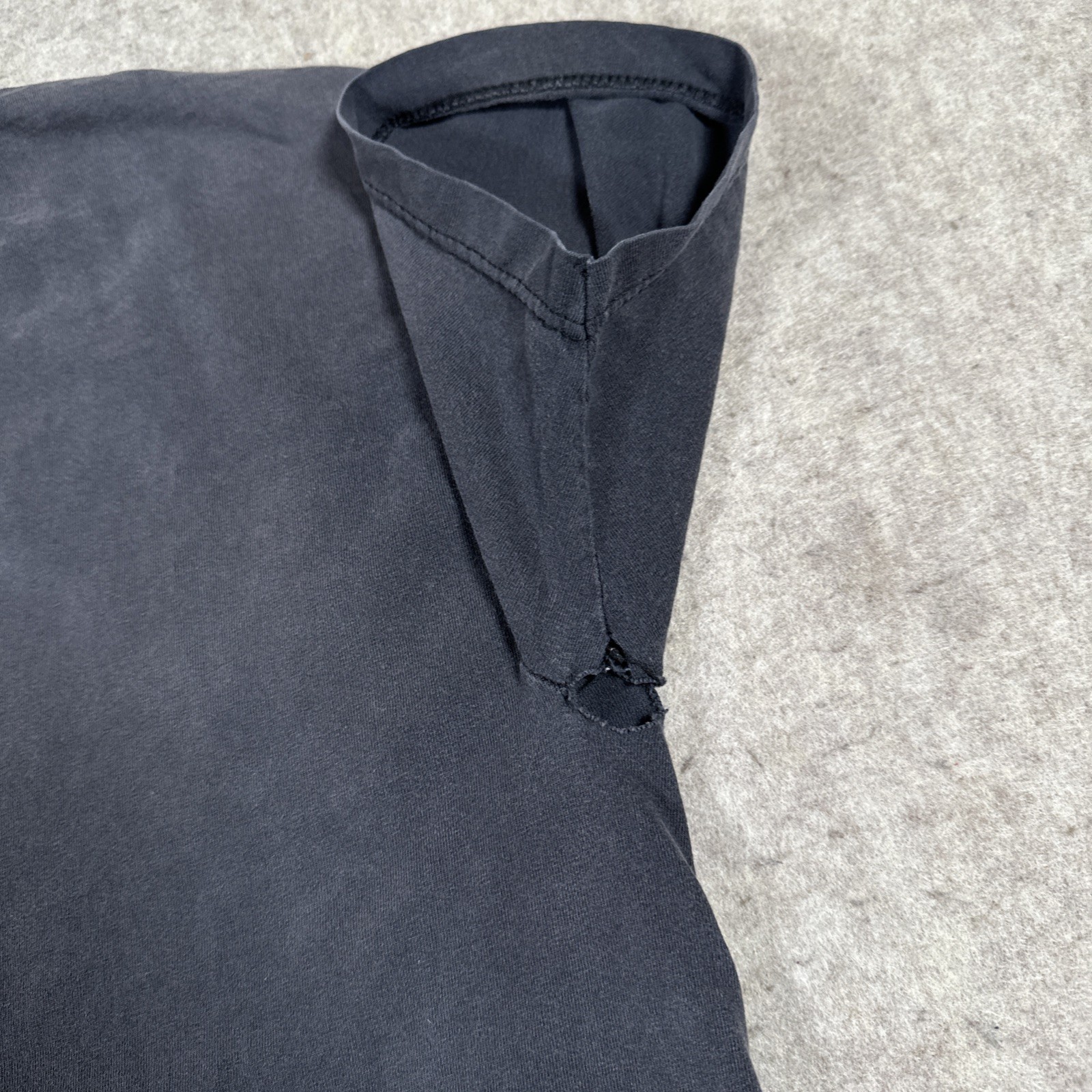 Vintage Etnies Skate Tee Shirt Mens XL? 90s Y2K USA Made Black Distressed