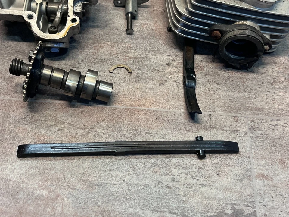 Sachs ZZ 125 ZZ125 SFM Zylinderkopf Nockenwelle 12F71 QGJ-94 - Bild 2 von 4