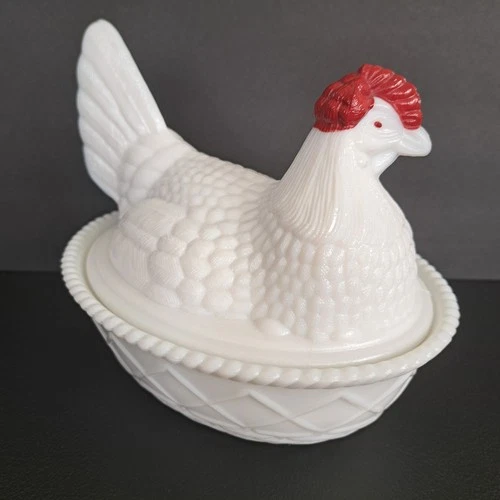 Vintage Westmoreland White Milk Glass Hen On Nest Covered Dish