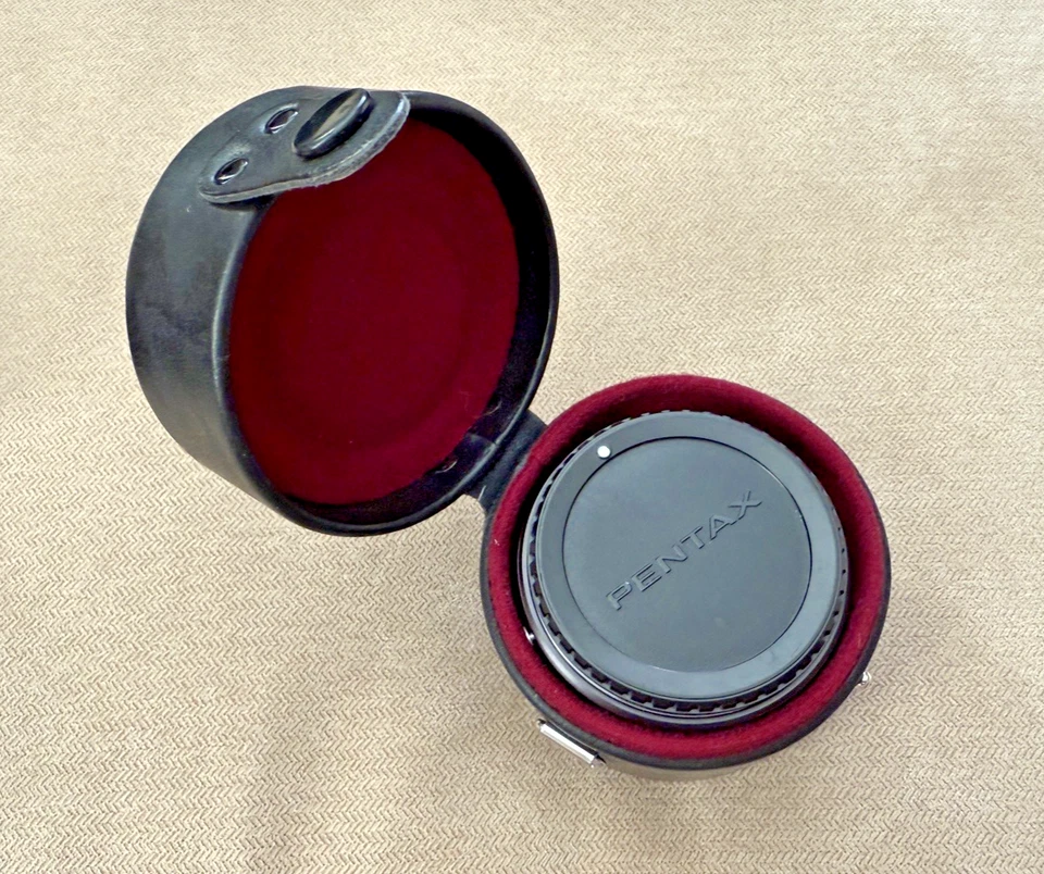 A+ PENTAX REAR CONVERTER-A 2X 65885 INCLUDES CASE AND ORIGINAL MANUAL  - Image 2 of 4