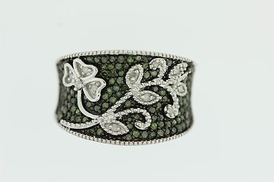.925 Sterling Silber / grüner und weißer Diamant Ring.
