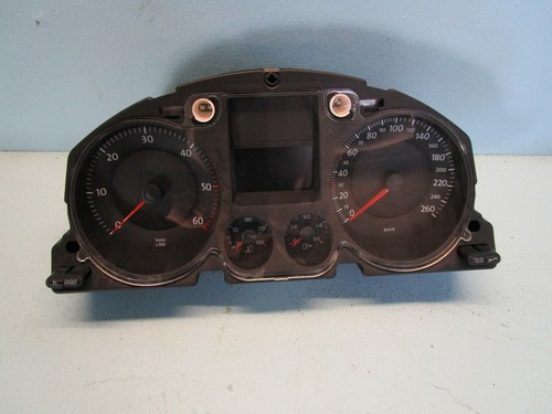 VW Passat 3C5 Tacho Kombiinstrument 3C0920852H Diesel