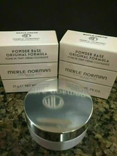 Merle Norman Powder Base....   Shade is MAPLE CREAM  x 1    NEW