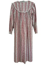 NWT Lanz of Salzburg Red Blue Floral Cotton Flannel Long Sleeve 54  Gown M