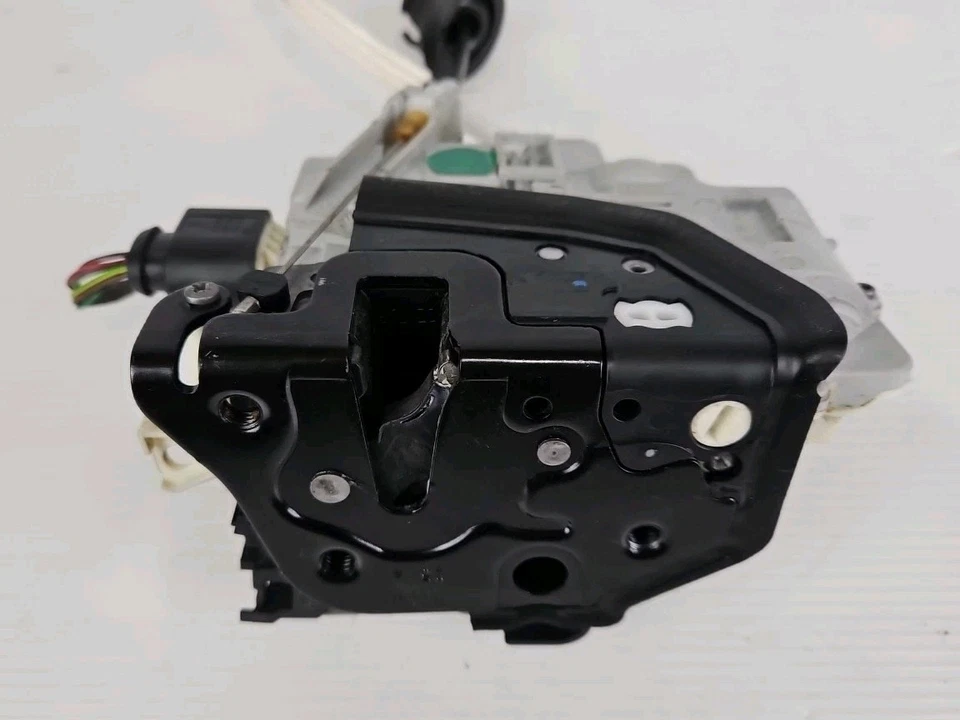 09-18 AUDI PORSCHE CAYENNE PANAMERA 958 970 ATUADOR DE TRAVA DE PORTA FRONTAL DIREITA - Imagem 4 de 4