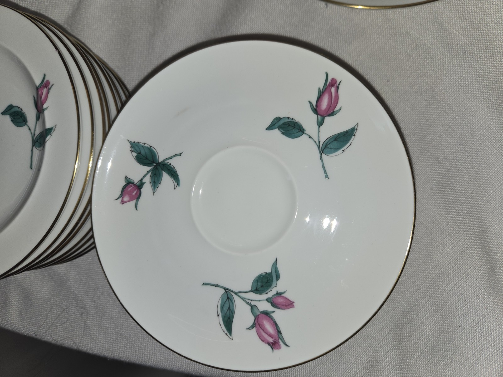 Easterling Radiance by Royal Doulton