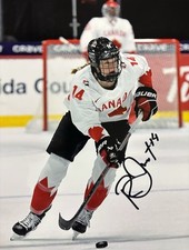 Renata FAST Signed 8x10 Photo! TEAM CANADA WOMENS Hockey! TORONTO SCEPTRES W/COA