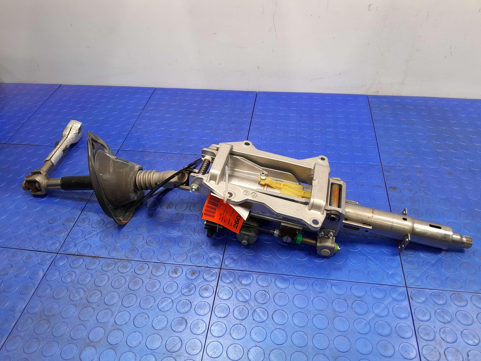 17-24 Maserati Ghibli Power Adjustable Steering Column Bare Genuine OEM