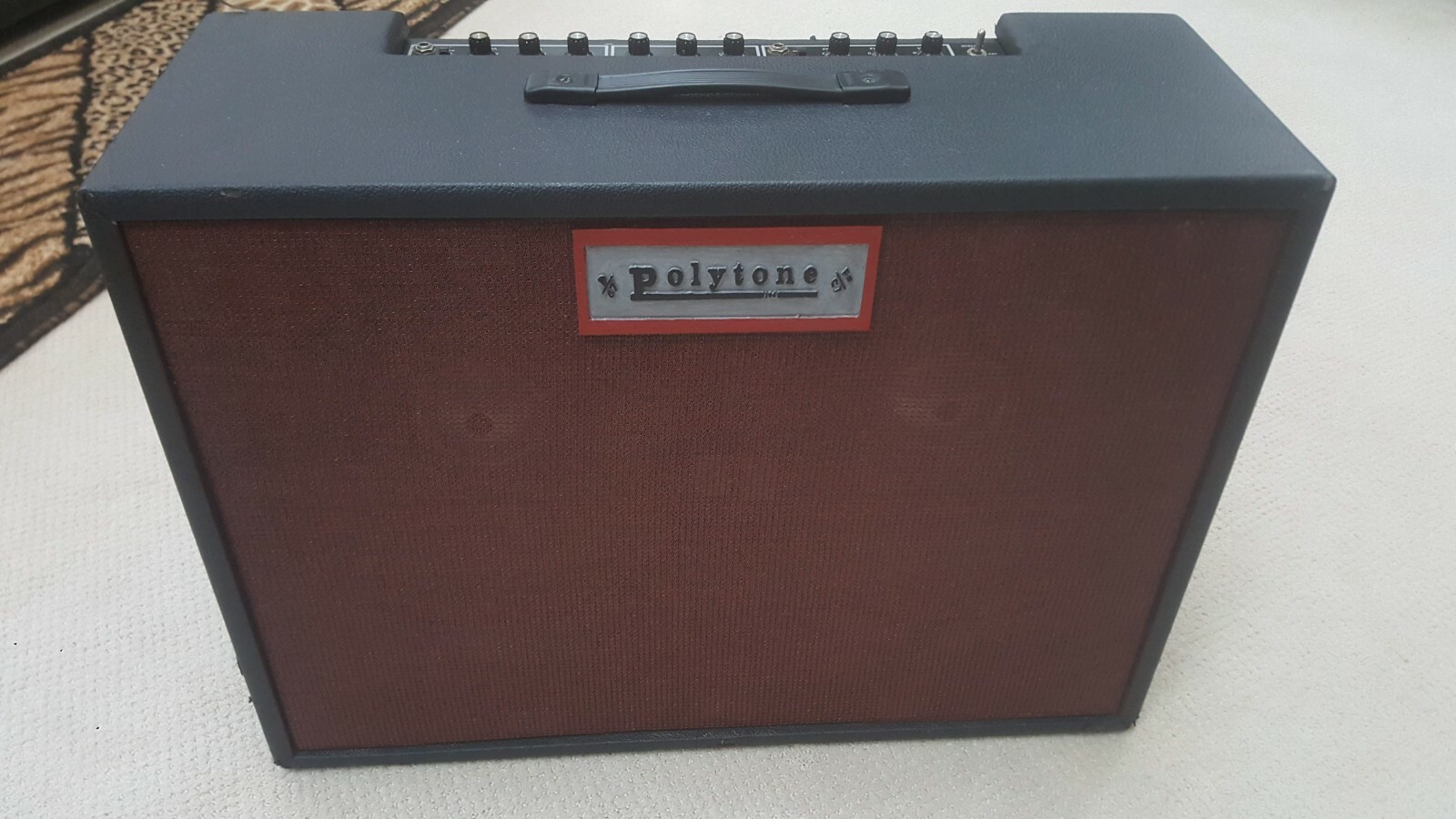 70s Vintage Polytone Model 104 Electric Guitar Combo Amp 2x12 110W