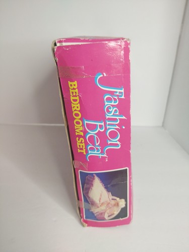 Vintage Playgroup Mode Beat Schlafzimmer Set Puppenmöbel 1987 LightUP gebraucht - Bild 4 von 12