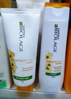 Matrix Biolage SmoothProof Camellia Shampoo 200 ML And Conditioner 98 Gram 
