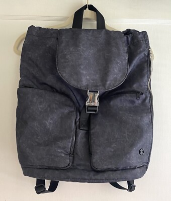 Lululemon Carry Onward Rucksack Backpack 12L Gravel Dust Ice  display picture 1