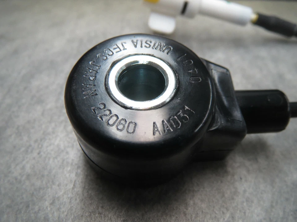 Knock Sensor for Subaru Impreza Legacy 22060-AA031 - Made in Japan - Ships Fast! - Imagem 4 de 4