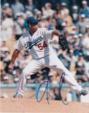 JAVY GUERRA  LOS ANGELES DODGERS   ACTION SIGNED 8x10